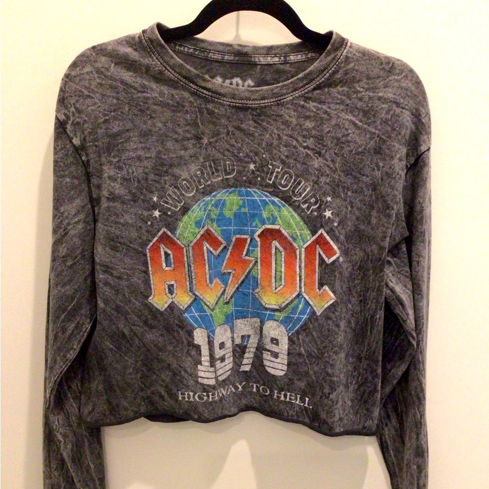 AC/DC LONG SLEEVE SHIRT Sz s/m - LIKE NEW!!